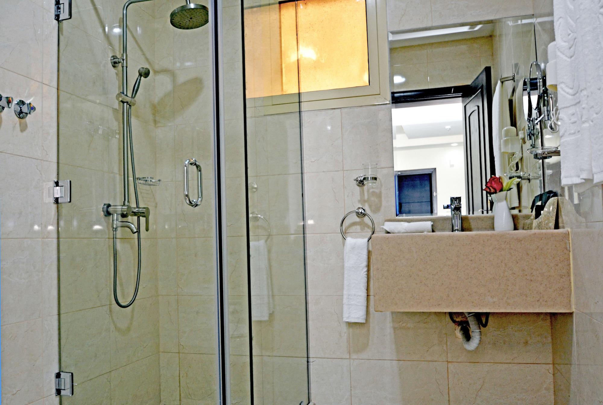 Golden Bujari Alulaya Hotel Al Khobar Ngoại thất bức ảnh